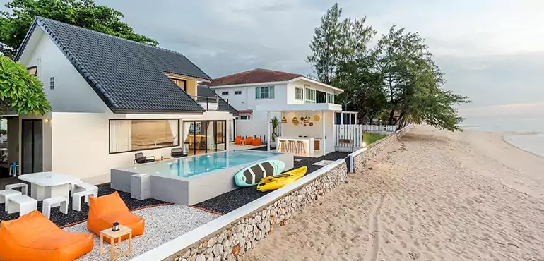 What We Offer to Beach House Sellers in Sunrise Manor, NV?