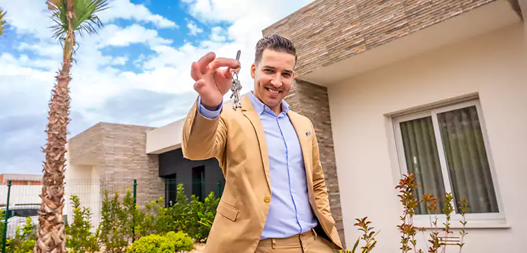 We Don’t Just Buy Houses in Sunrise Manor, NV - We Solve Your Problem